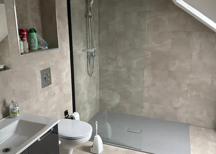 Neu Renovierte 2 24h Check-in Apartment Gädheim
